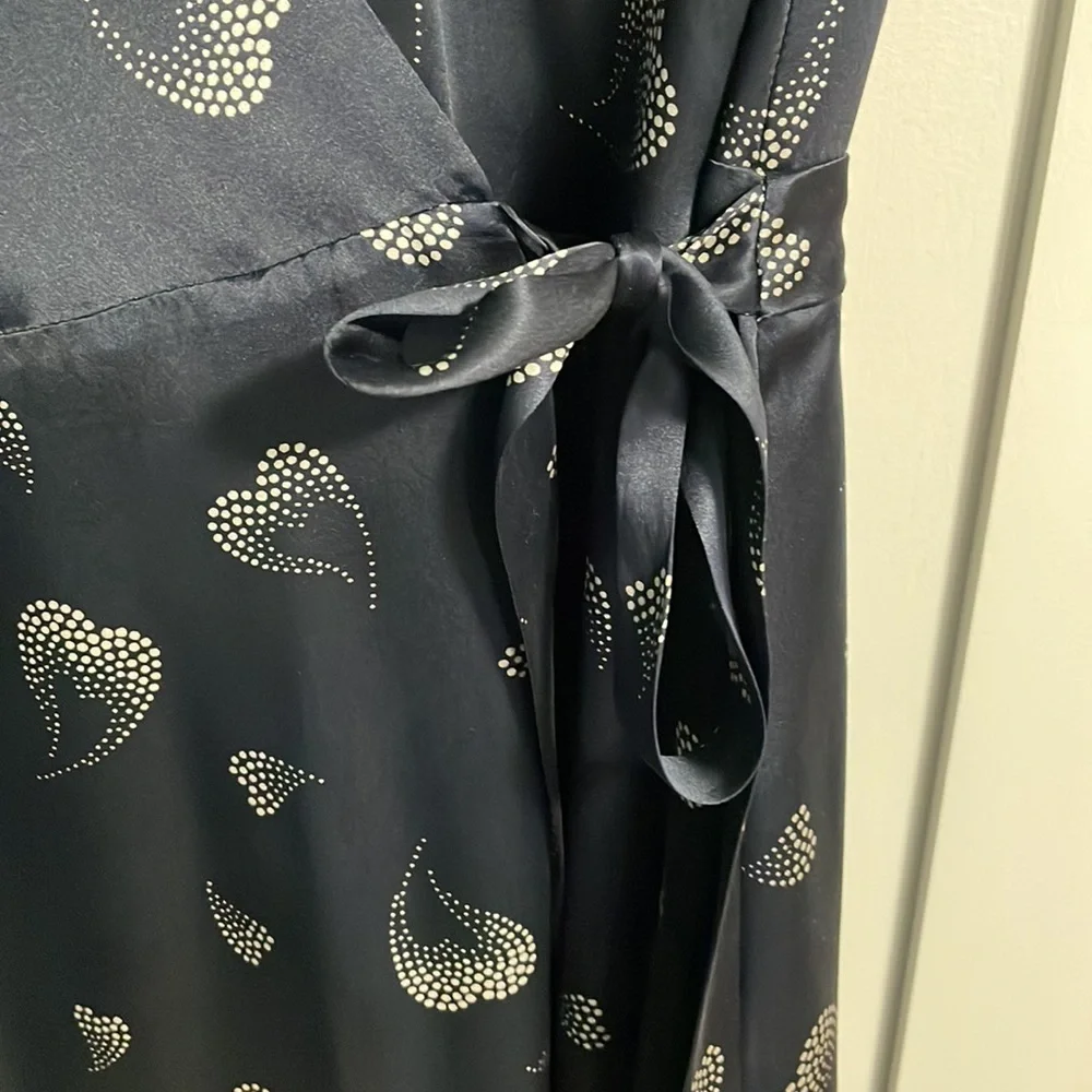 Heart Joie Silk Wrap Dress - L - Picture 4 of 6